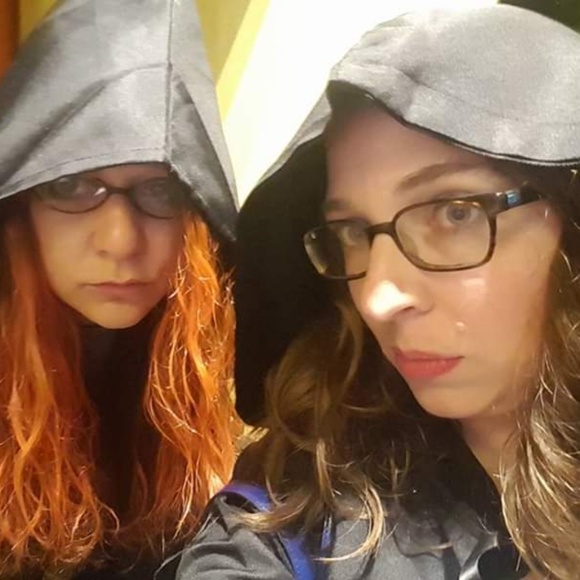 Meet your Posher, Nicole - Picture 2 of 6